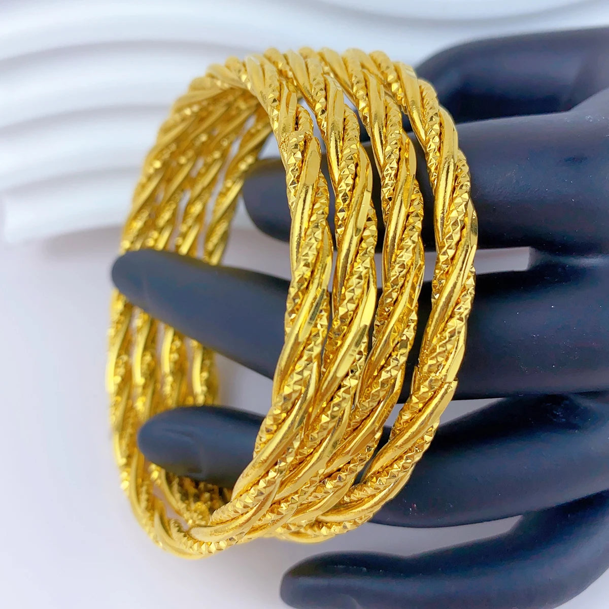 Dubai Luxe Bangle