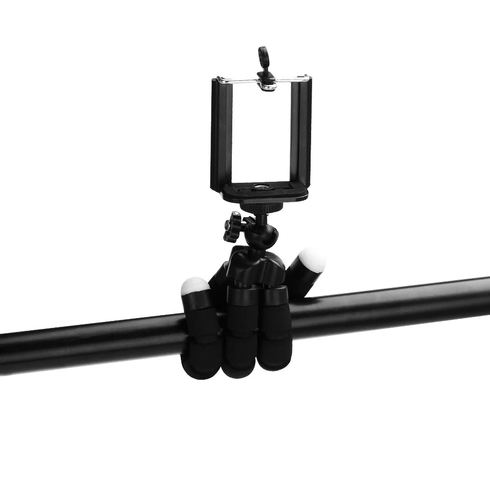 FlexiTrip – emphasizes the flexible tripod feature.