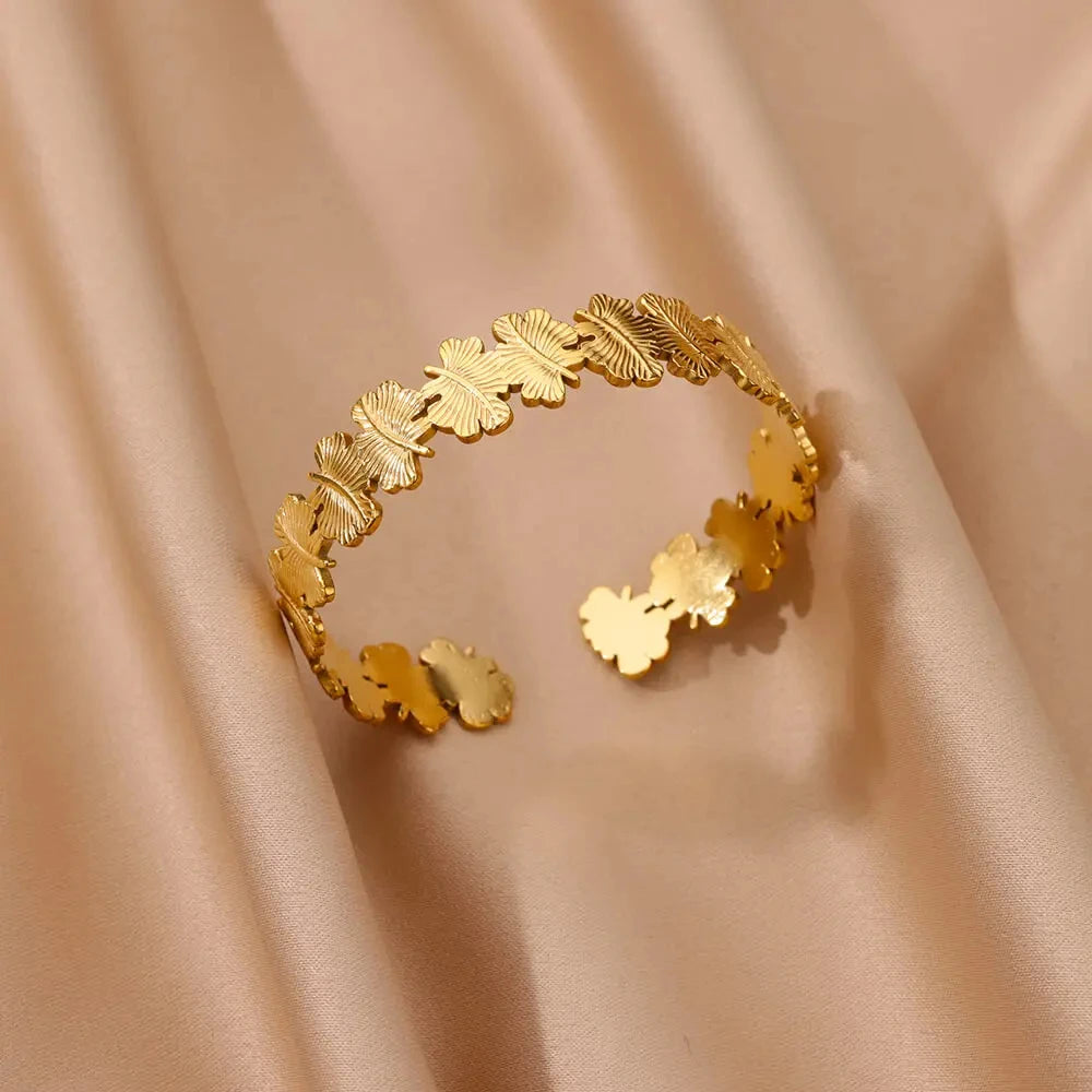 LuxeCurve Bangle