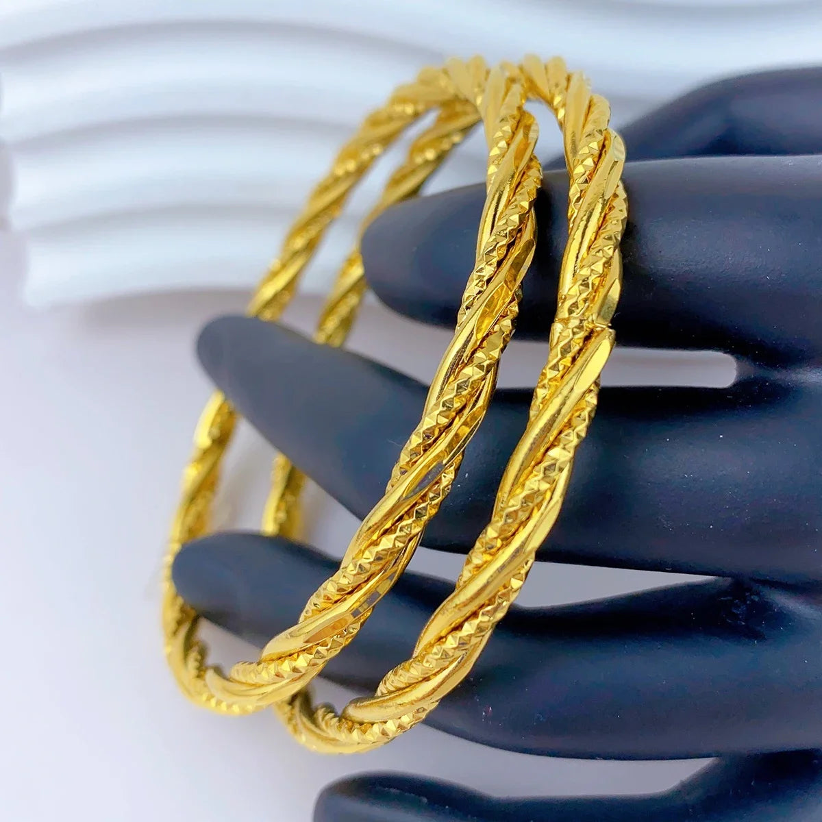Dubai Luxe Bangle