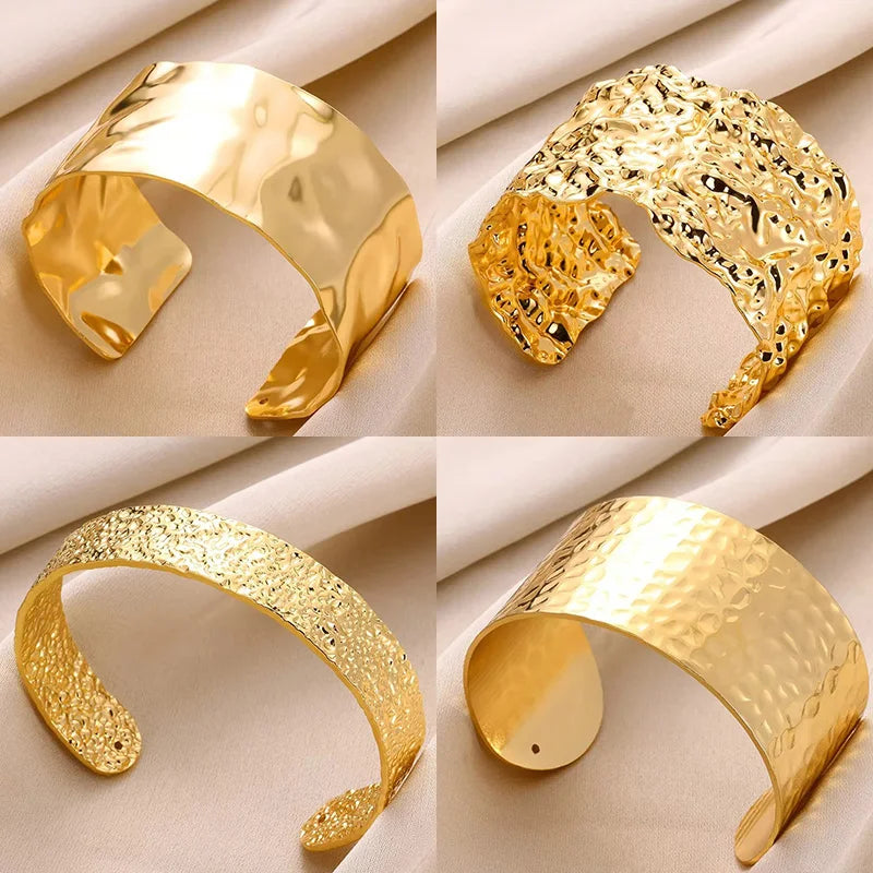 LuxeCurve Bangle
